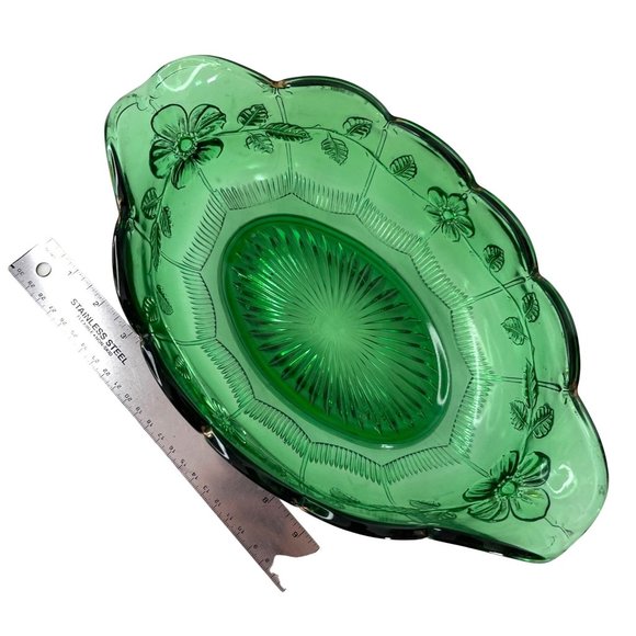 EAPG Bowl Emerald Green & Gold Paneled Dogwood Circa 1905 - 1915 Antique 12" - Picture 3 of 8